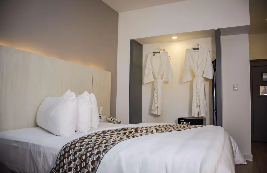 Best Western Plus Hotel Stofella-1